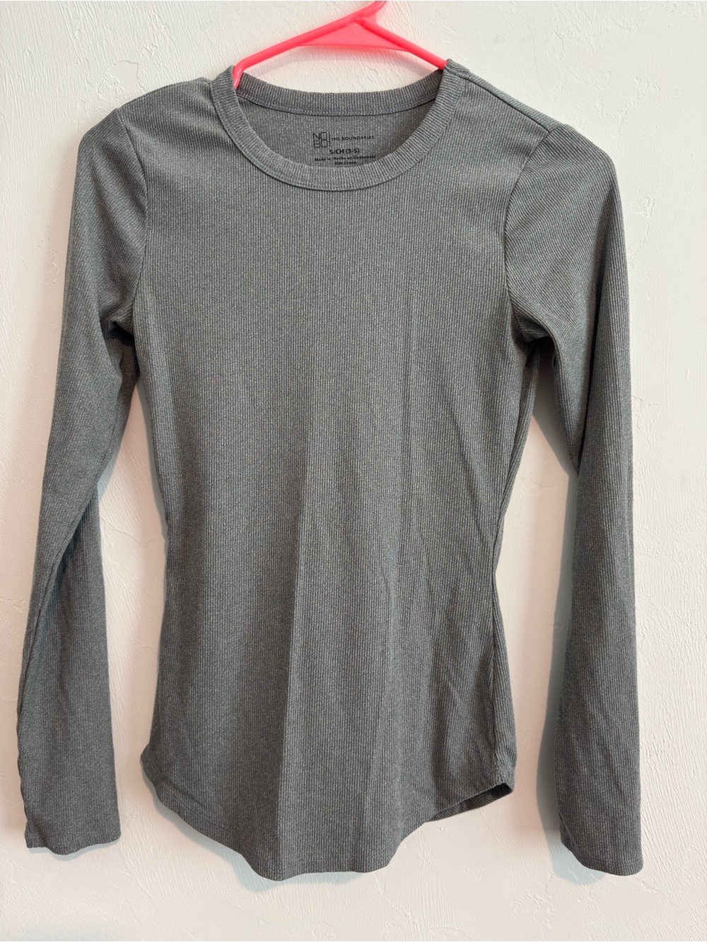 No Boundaries Ribbed Long Sleeve T-Shirt
Sz S Gray